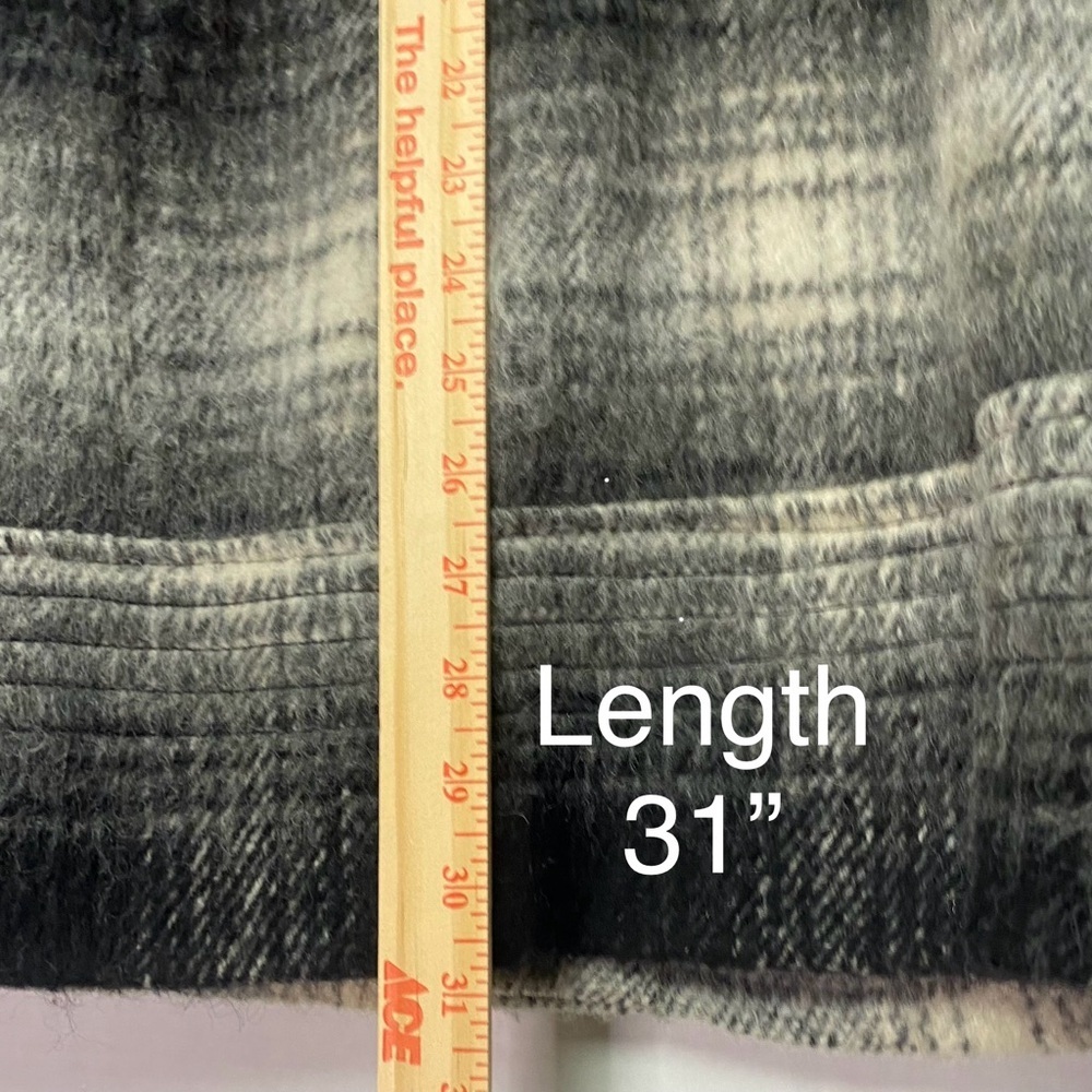 GB Plaid Pea Coat Double Breasted Outerwear Women’s M - Picture 9 of 9